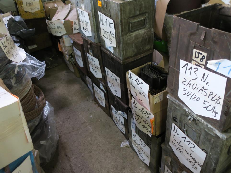 Dřevoobráběcí stroje-12